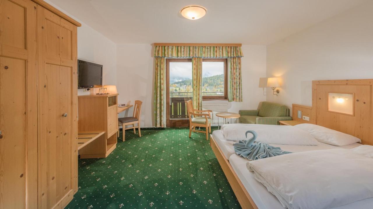 Hotel Berghof Ramsau am Dachstein Extérieur photo