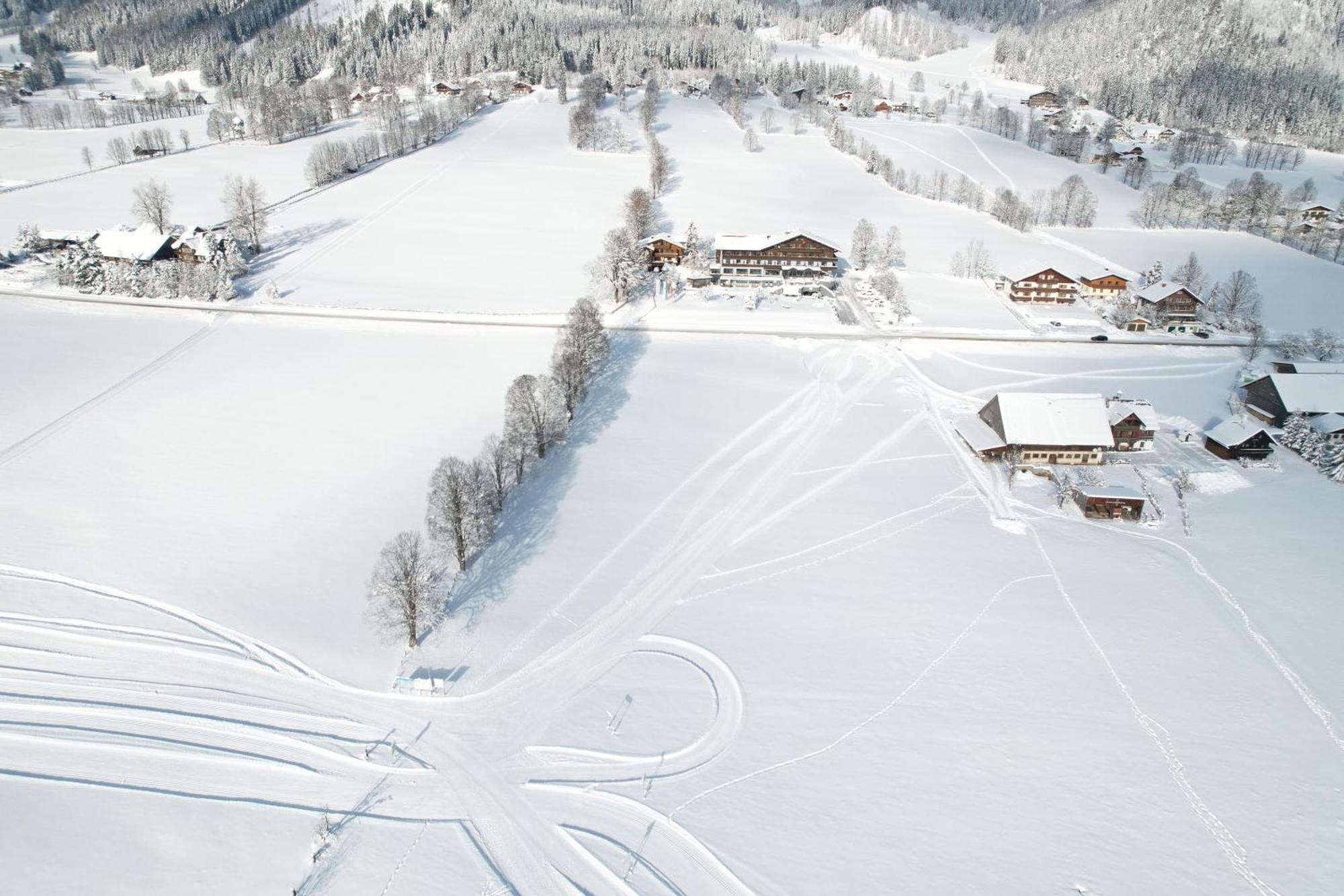 Hotel Berghof Ramsau am Dachstein Extérieur photo