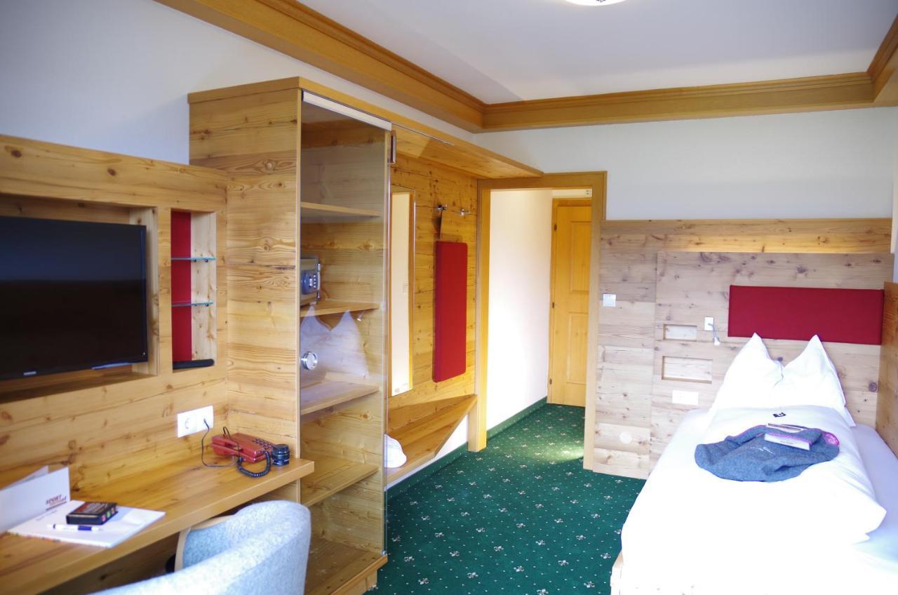 Hotel Berghof Ramsau am Dachstein Extérieur photo